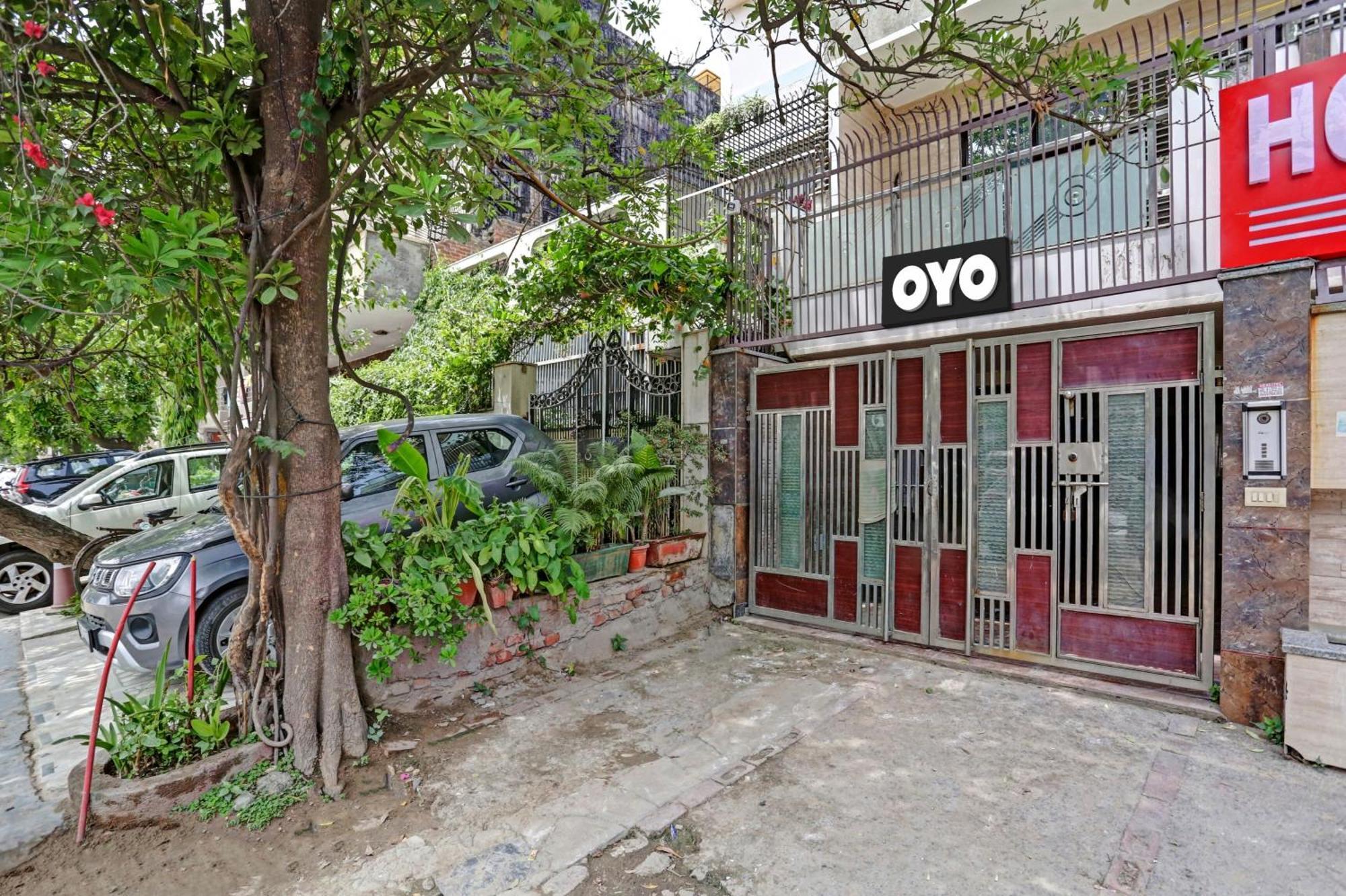 Hotel O Golden Key Inn Punjabi Bagh New Delhi Bagian luar foto