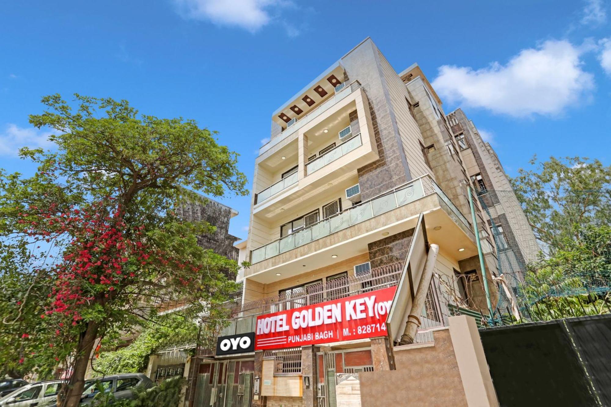 Hotel O Golden Key Inn Punjabi Bagh New Delhi Bagian luar foto
